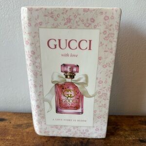 Luxury Designer Home Decor Flower Vase Ceramic Book Style Pink with Purfume NWT